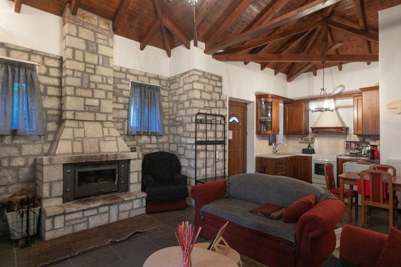 Relax In Mainalo Villa Radhos Екстериор снимка